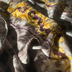 Laura Biagiotti Pure Silk Scarf